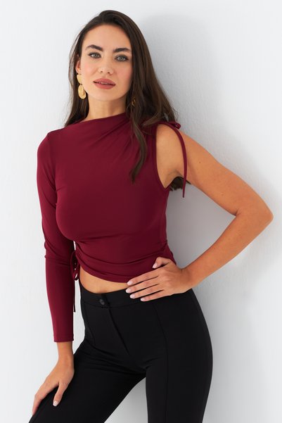 Women's Burgundy Shrinkable Single Sleeve Blouse Cg390