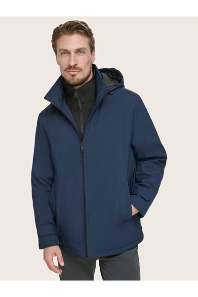 Traveler Commuter Removable Hooded Coat