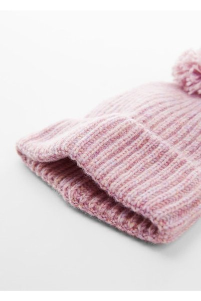 Knitwear beret with pompom