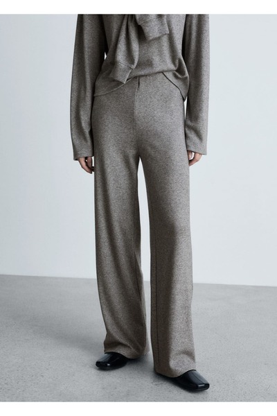 Плетени панталони со прав крој