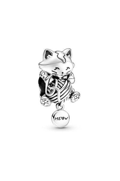 Kitten and Ball of Yarn Charm
