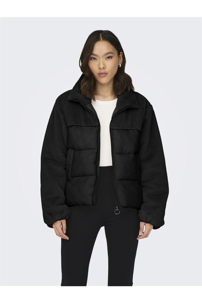 Women's Plush Crop Coat - Winter Warmth & Elegance