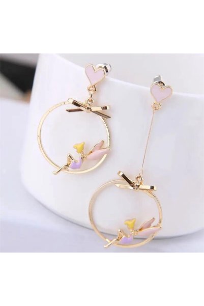 Asymmetric Patterned Girl Heart Earrings - Angel Model