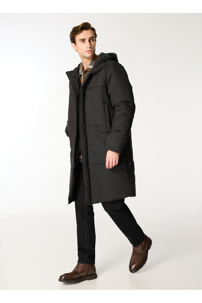 Black Men's Coat F4Wm-Kbn F76