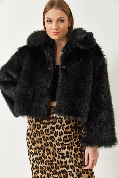 Women's Black Collared Faux Fur Lined Coat 38120 60251969