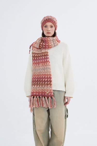 Lilac Knitwear Tassel Scarf - Soft Winter Cherly Design