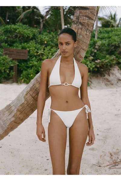 Bikini top with decorative rings