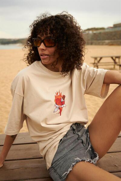 Unisex Love Hate Tshirt Stone