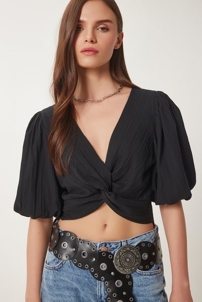 Women's Black Balloon Sleeve Crop Woven Blouse Rg00052