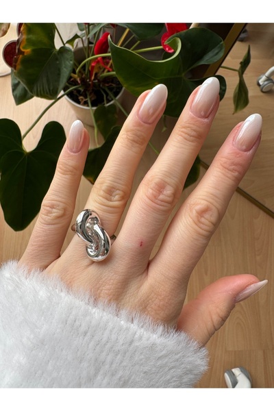 Knot ring