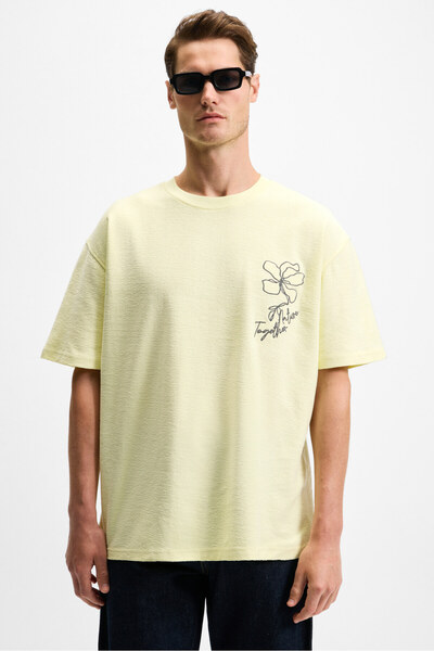 Ourflow Men's Embroidery Detailed 100% Organic Cotton Crew Neck Short Sleeve Oversize Yellow T-Shirt