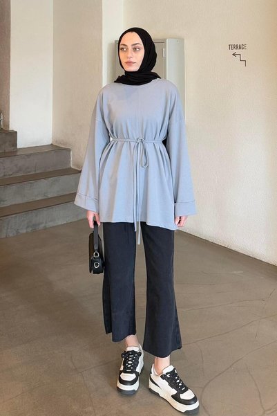 Slit Detailed Sweat Gray