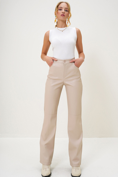 Cream Knee-Stitched Faux Leather Palazzo Trousers with Pockets Alc-X10843