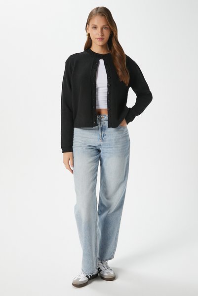 Women's Nina Crew Neck Black Basic Cardigan