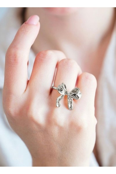 Women's Silver Bow Ring