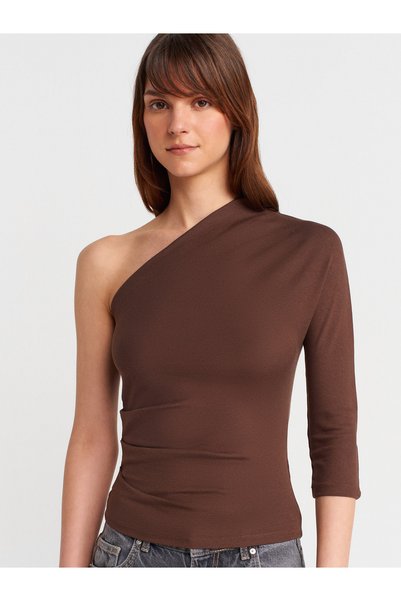 31842 Pleat Detailed Asymmetrical Ball-Light Brown