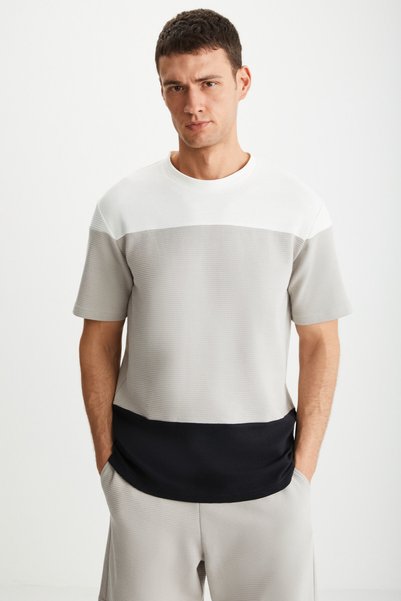 Karnox Men's Round Neck Short Sleeve Regular Fit Ecru/Beige/Black T-Shirt