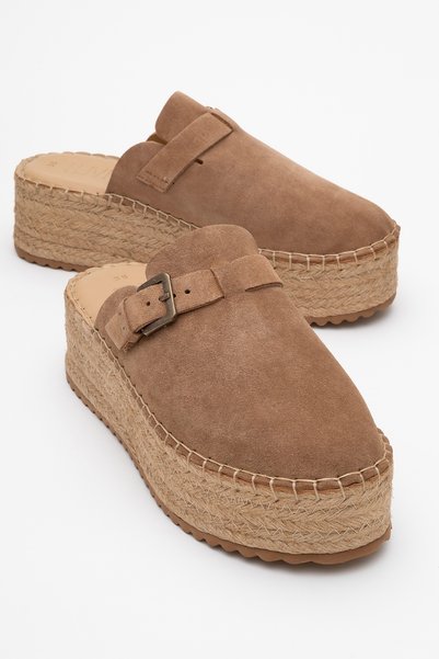 Novas Earth Suede Genuine Leather Closed Toe Straw Padding Sole Slippers
