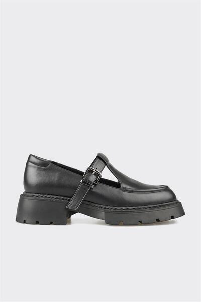Black Leather Women's Casual Shoes