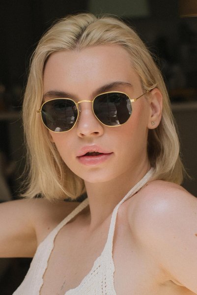 Vilda Gold Green Sunglasses