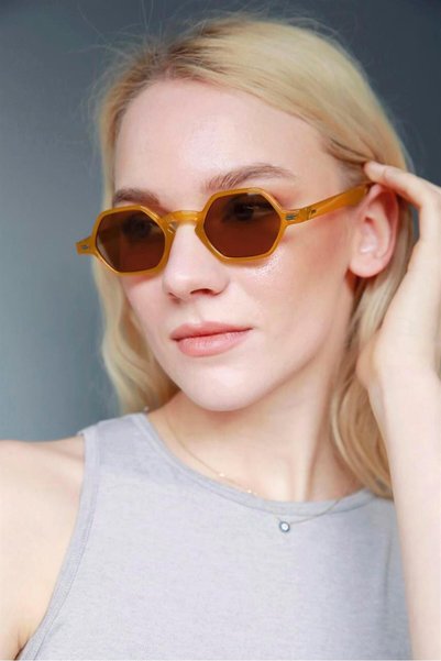 Varus Amber Brown Sunglasses