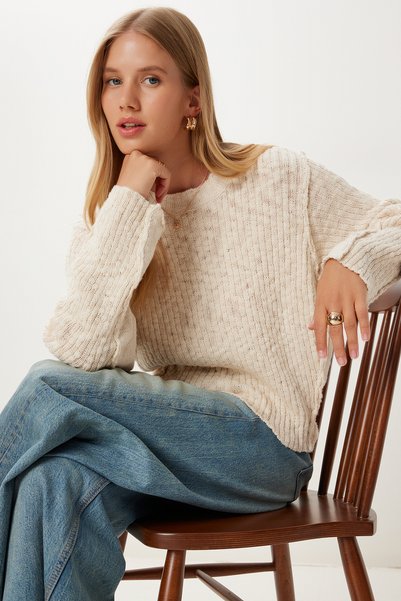 Women's Cream Textured Knitwear Sweater Ub00420