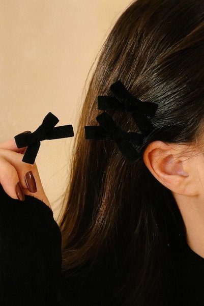 Women's Black Velvet Clamp Buckle 2 Pieces