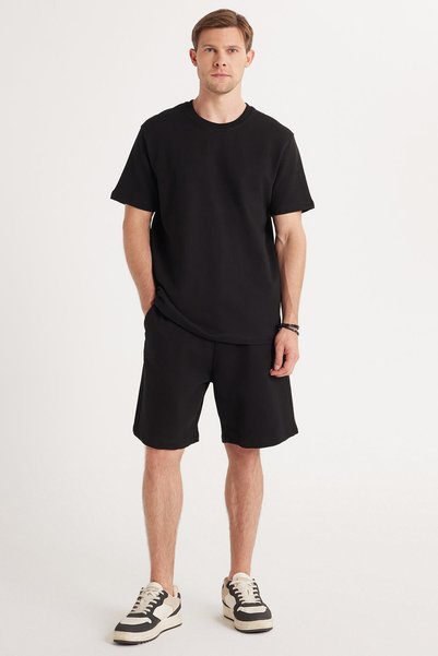 Relax Fit Comfortable Cut 100% Cotton Lightweight Thick Special Design Men's Black Shorts T-Shirt Set