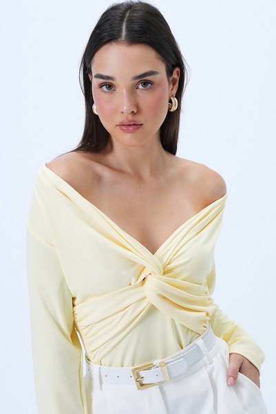 Women's Butter Yellow V-Neck Twist Detailed Lycra Knitted Blouse Alc-X14299