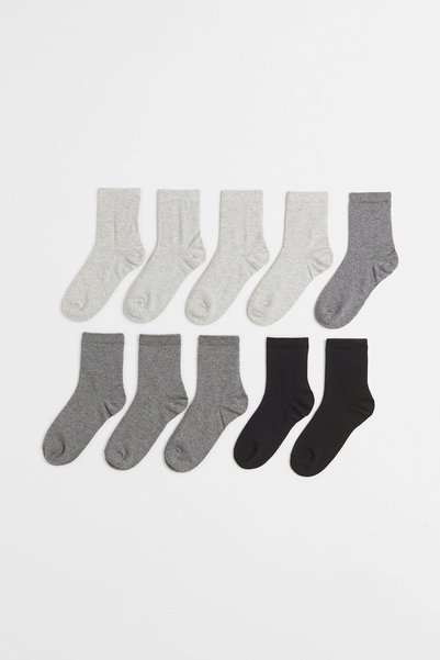 10 Socks