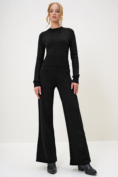 Women's Crew Neck Knitwear Crop Blouse and Palazzo Pants Suit Dark Black Alc-X12995