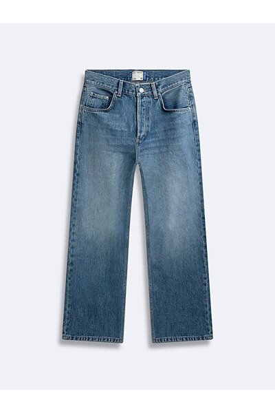 Vienne Straight Leg Relaxed Fit Jeans