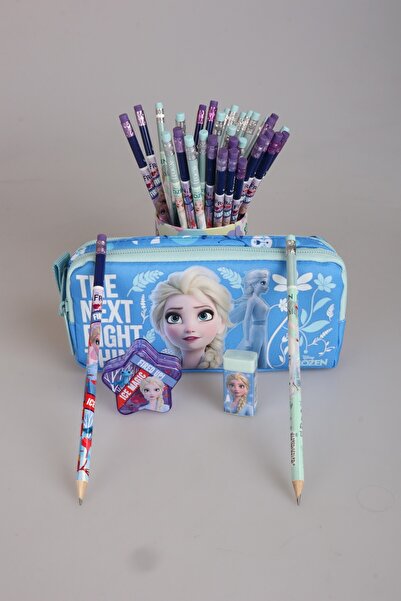 DEKOMUS лиценциран перничник FROZEN, 2 молива со гума, острилка во форма на ѕвезда и гума K
