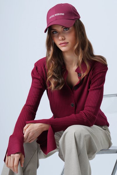 Burgundy Polo Collar Buttoned Front Slit Sleeve Knitwear Blouse Alc-X7310