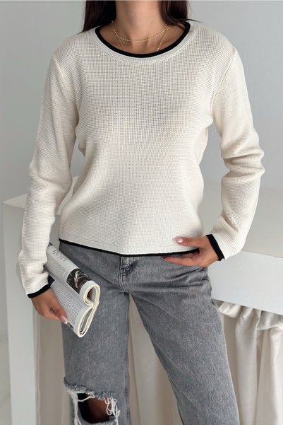 Cream Women's Basic Textured Knitwear Sweater Standard Size Long Sleeve Crew Neck