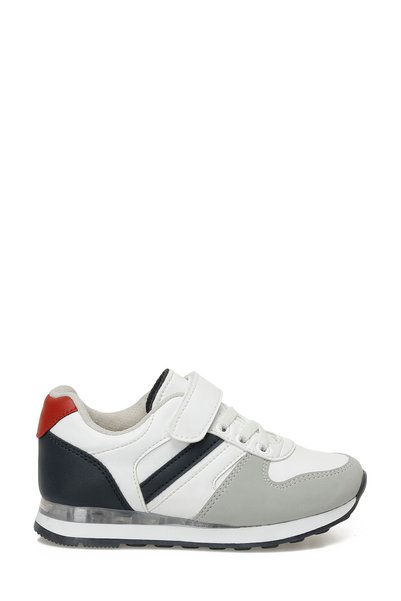 Slav.P5Pr White Boy's Sports Shoes