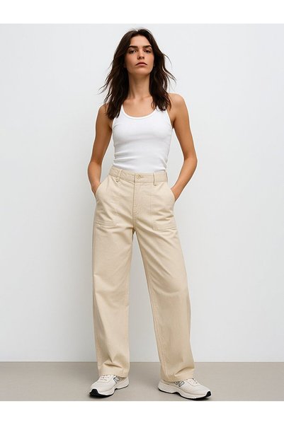 Lyorna Embossed Pattern Straight Leg High Waist Jeans