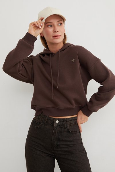 3 Thread Triangle Metal Emblem Hooded Sweatshirt