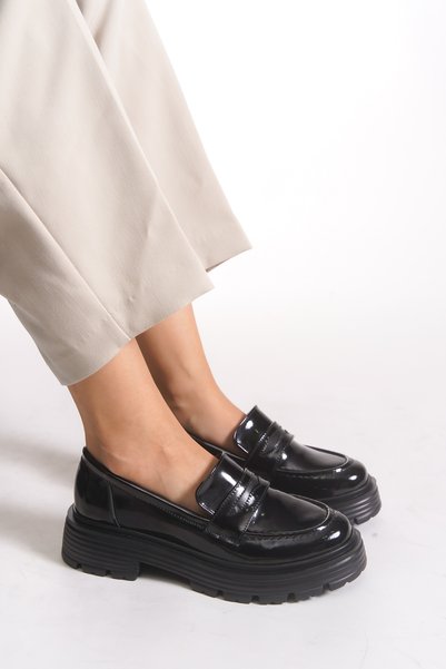 Women's Casual Loafer Shoes 0012920 Black Patent Leather