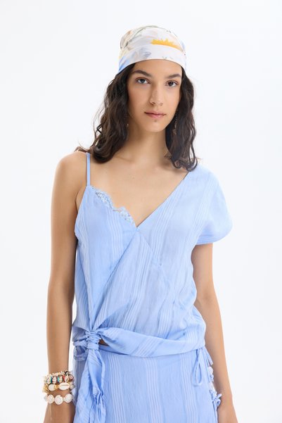 Lace Detailed Thin Striped Blouse Blue