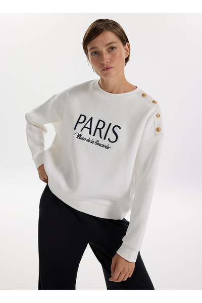 Crew Neck Embroidered White Women's Sweatshirt F5Wl-Swt0226