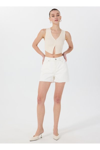 Standard Waist Normal White Women's Denim Shorts M5Sl-Srt1107