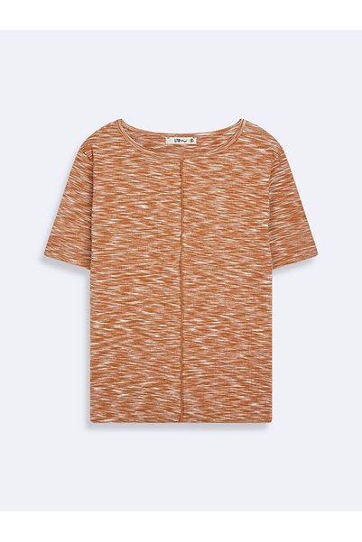 Brown T-shirt