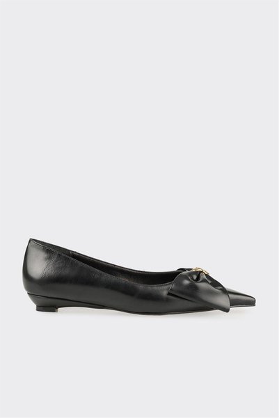 Black Women's Casual Shoes