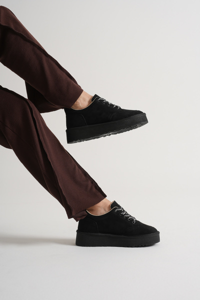 Women's Black Thick Poly Sole Lace-Up Casual Shoes