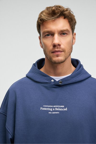 Clay Men's 100% Cotton Hooded Snap Fastener Printed Pocket Ornamental Label Indigo Sweatshirt