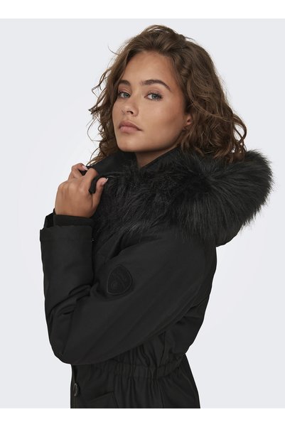 Black Women's Coat ONLIRIS FUR WINTER PARKA CC 2023 OT