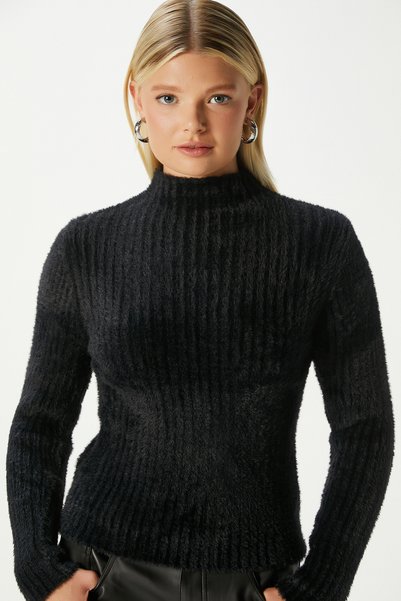 Women's Walk Ribbed Soft Bearded Half-Throat Black Knitwear Sweater 7052