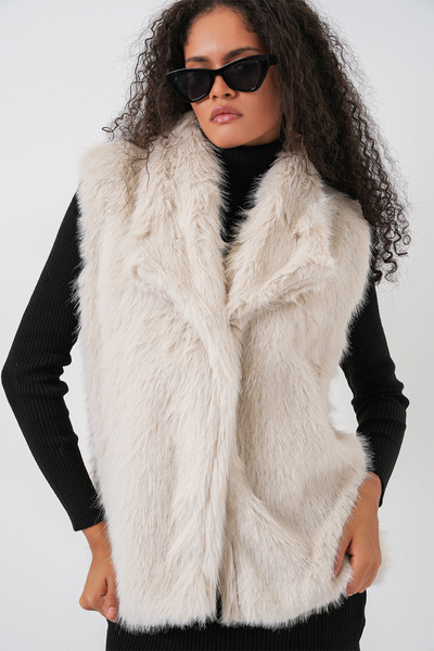 6804 Women's Sheepskin Vest - Ecru