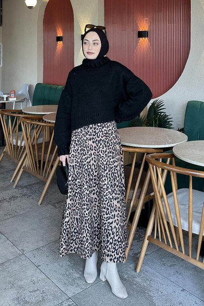 Crop Sweater Black